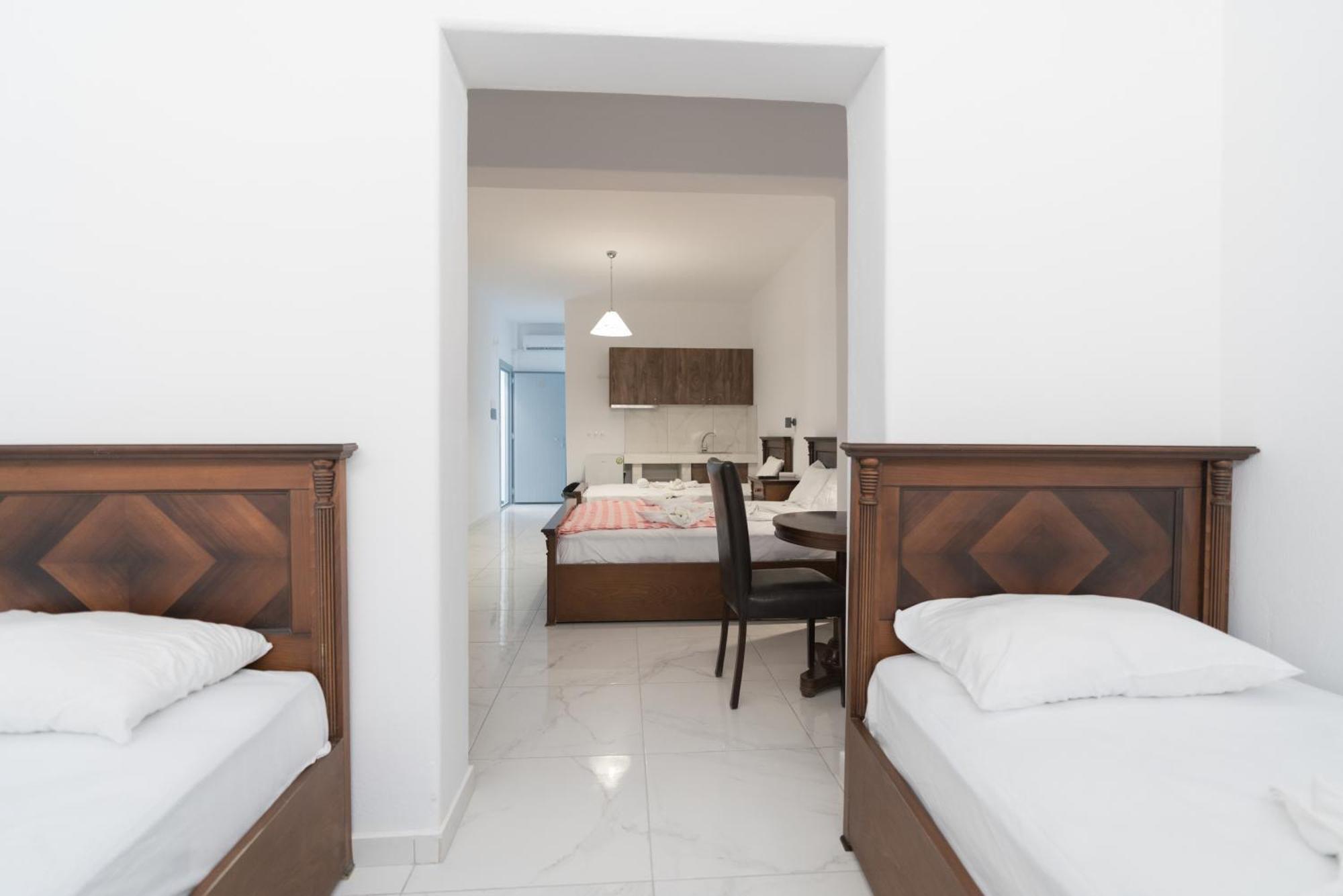 Dodomar Selection Hotel Perissa  Eksteriør billede