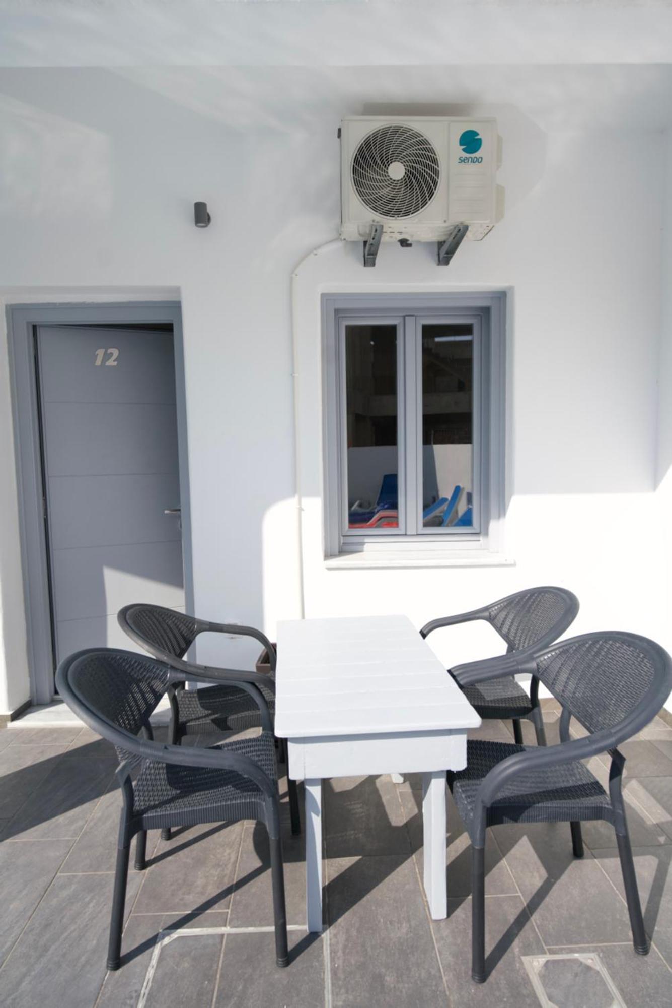 Dodomar Selection Hotel Perissa  Eksteriør billede